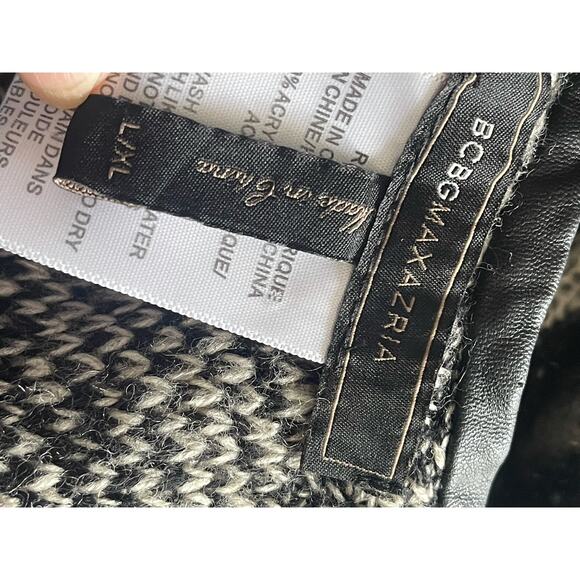 BCBG Maxazria Animal Print Poncho - Picture 7 of 8